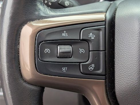 Used 2019 Chevrolet Silverado 1500 High Country w/ Technology Package image 24