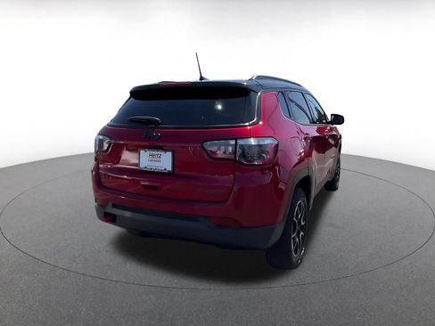 Used 2025 Jeep Compass Trailhawk AWD/4WD image 14