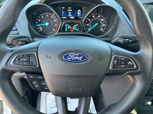 Used 2019 Ford Escape SE AWD/4WD image 17