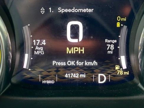 Used 2022 Jeep Wrangler Unlimited Rubicon 4xe w/ Cold Weather Group AWD/4WD image 20