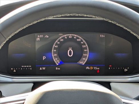 New 2025 Volkswagen Taos SE image 12