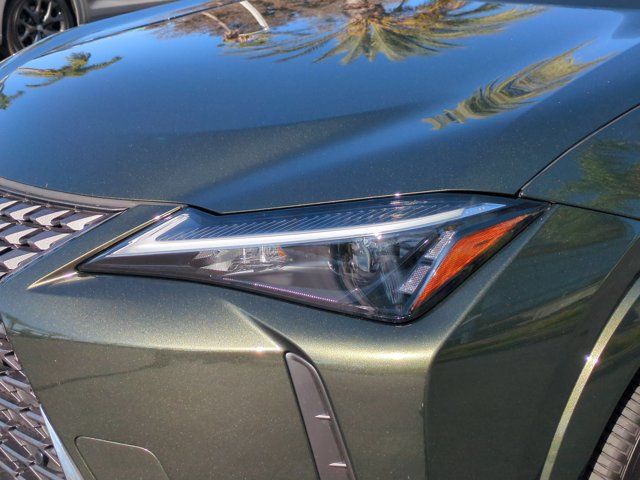 Used 2026 Lexus UX 300h AWD w/ Accessory Package (2T) image 10