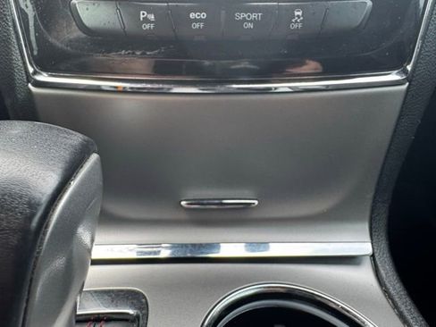 Used 2019 Jeep Grand Cherokee Trailhawk image 28