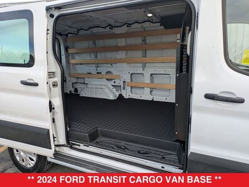 Used 2024 Ford Transit 250 Low Roof w/ Exterior Upgrade Package image 28
