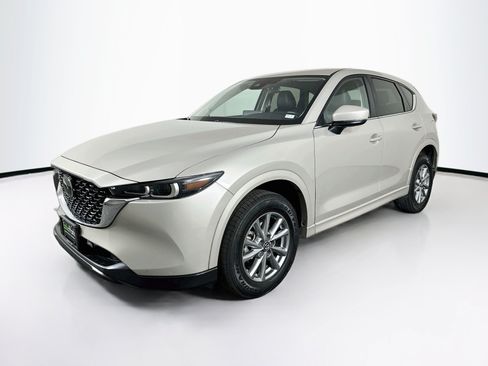 Used 2025 MAZDA CX-5 AWD 2.5 S w/ Select Package image 3