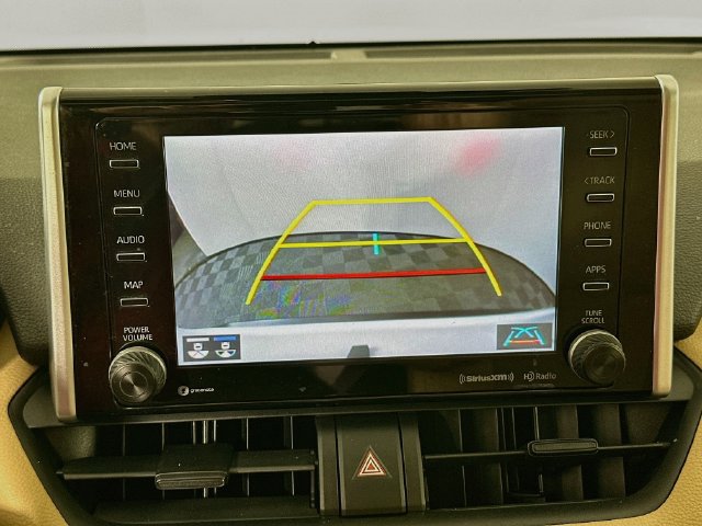 Used 2019 Toyota RAV4 XLE w/ Convenience Package AWD/4WD image 13