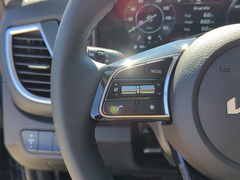 New 2026 Kia Seltos EX image 30