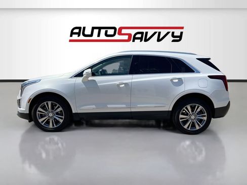 Used 2025 Cadillac XT5 Premium Luxury w/ LPO, Floor Liner Package FWD image 4