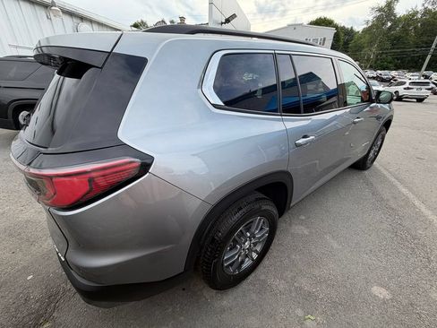 Used 2025 GMC Acadia Elevation AWD/4WD image 5