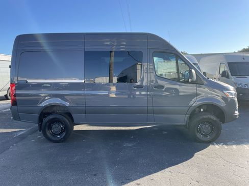 New 2025 Mercedes-Benz Sprinter 2500 image 3