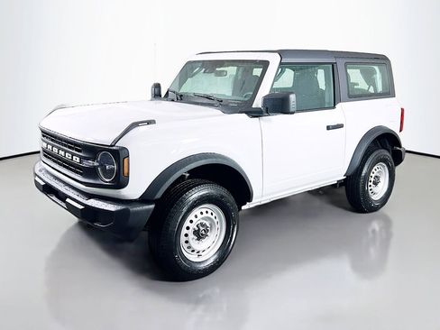 New 2026 Ford Bronco 2-Door image 5