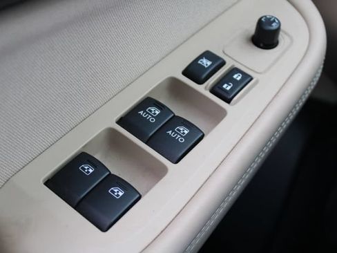 Used 2019 Subaru Outback 2.5i Premium AWD/4WD image 19
