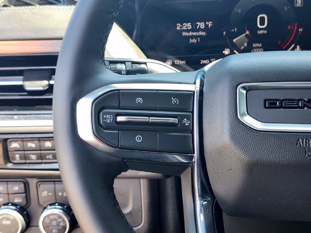 Used 2026 GMC Yukon XL Denali w/ Sun & Power Step Package AWD/4WD image 28