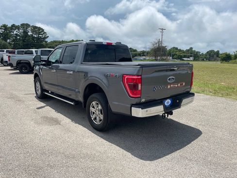 Used 2022 Ford F150 XLT w/ Equipment Group 302A High AWD/4WD image 3