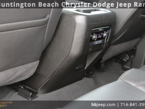 Used 2025 Chevrolet Tahoe Z71 image 40