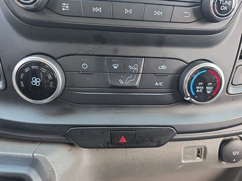 Certified 2023 Ford Transit 150 Low Roof image 29