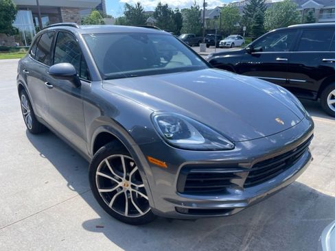 Used 2019 Porsche Cayenne AWD/4WD image 1