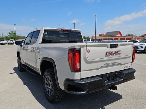 New 2026 GMC Sierra 1500 AT4X AWD/4WD image 3