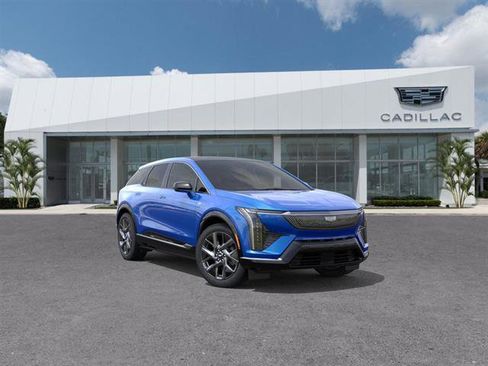 New 2026 Cadillac Optiq Luxury 1 image 2