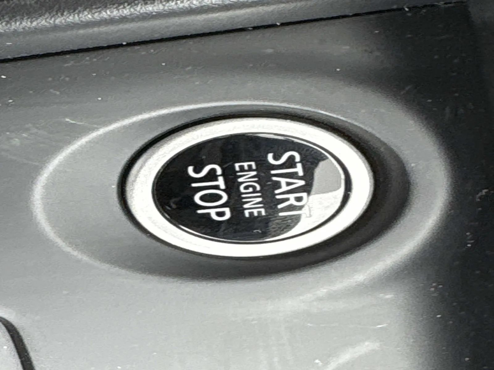 Used 2025 Nissan Kicks Play S FWD image 30