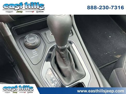 Certified 2021 Jeep Cherokee Limited image 38