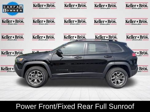 Used 2023 Jeep Cherokee Trailhawk w/ Sun & Sound Group AWD/4WD image 4