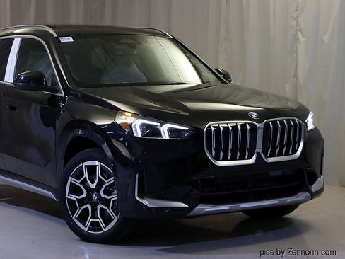 New 2026 BMW X1 xDrive28i w/ Convenience Package image 2