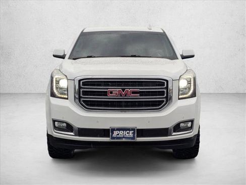 Used 2018 GMC Yukon SLE w/ SLE Value Package image 2