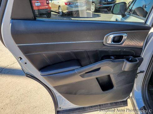 Used 2022 Kia Sorento SX image 28