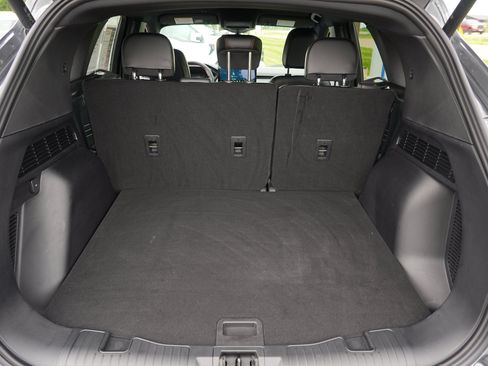 Used 2024 Ford Escape ST-Line w/ Tech Pack #1 AWD/4WD image 29