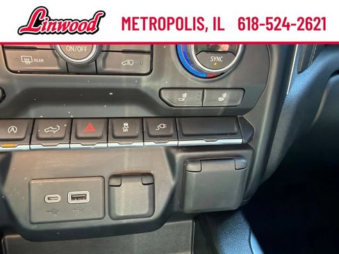 Used 2021 Chevrolet Silverado 1500 LT Trail Boss w/ Convenience Package II AWD/4WD image 25