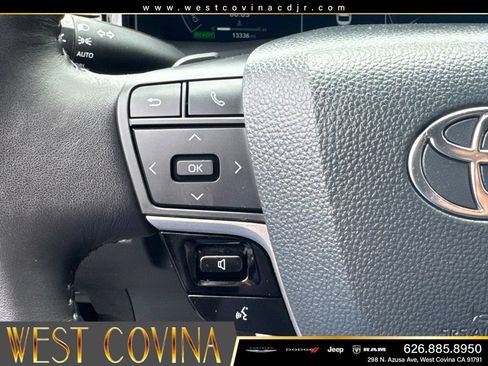 Used 2025 Toyota Camry XSE FWD image 25
