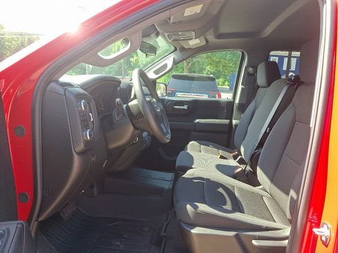 New 2025 GMC Sierra 1500 Pro w/ Graphite Edition image 13