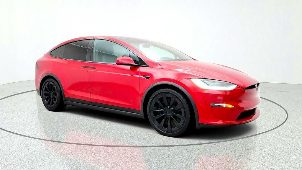 Used 2023 Tesla Model X AWD/4WD image 3