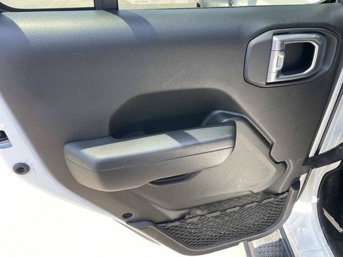 Used 2023 Jeep Wrangler Unlimited Sport AWD/4WD image 23