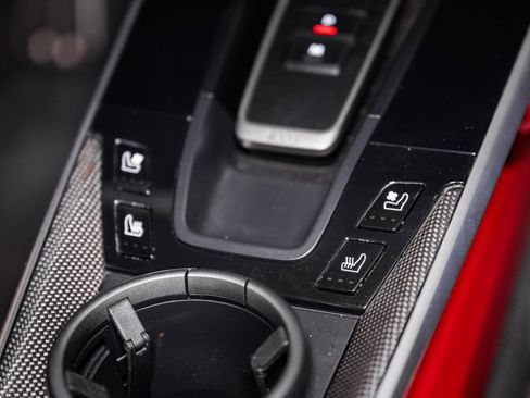 Used 2022 Porsche 911 Turbo S image 40