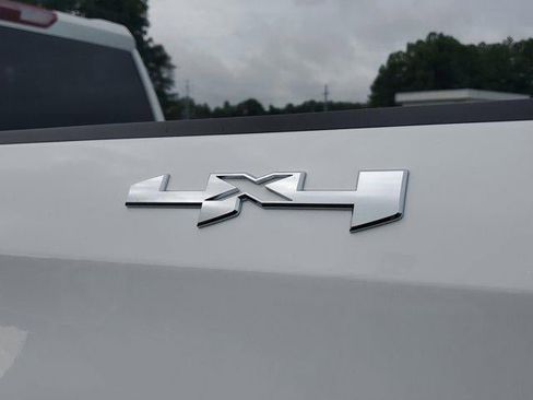 New 2026 GMC Sierra 1500 Elevation image 5