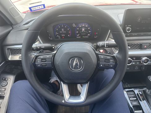 Used 2024 Acura Integra FWD image 11