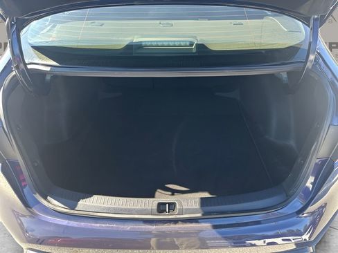 Used 2025 Toyota Corolla SE image 25