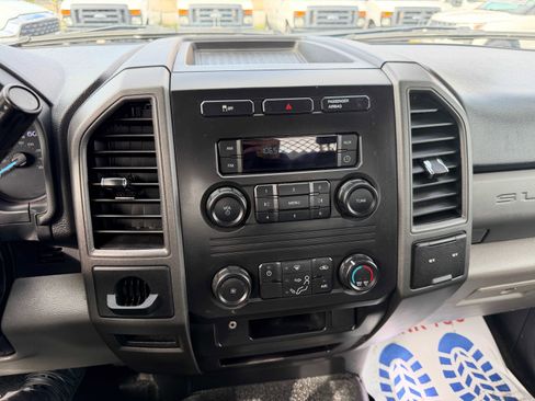 Used 2019 Ford F250 XL image 20