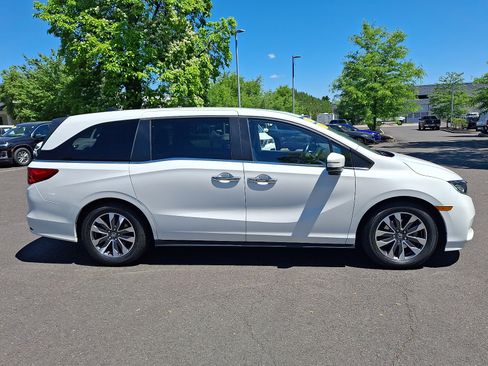 Used 2023 Honda Odyssey EX-L image 7