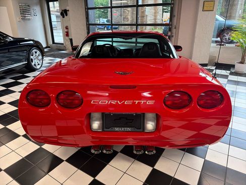 Used 1999 Chevrolet Corvette Coupe RWD image 5