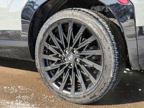 Used 2024 Hyundai Santa Fe Calligraphy image 22