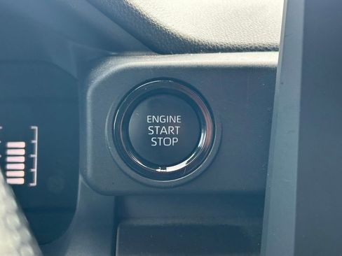 Used 2024 Toyota Tacoma SR5 RWD image 31