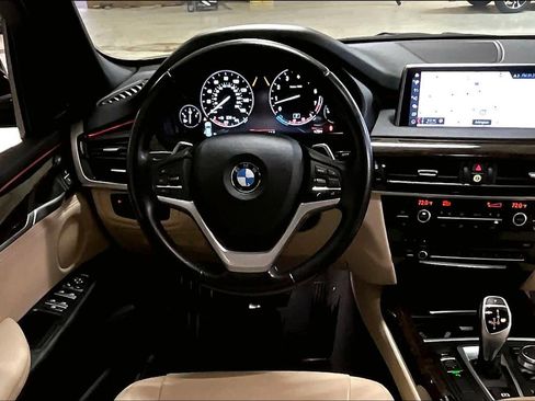Used 2018 BMW X5 sDrive35i image 5