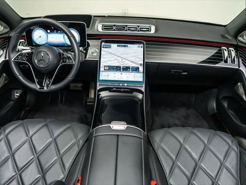 Used 2023 Mercedes-Benz Maybach S 680 4MATIC image 23