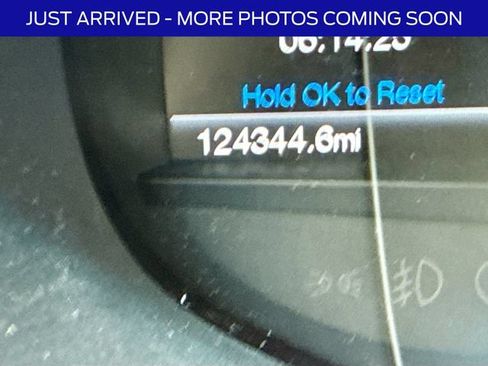 Used 2018 Ford Edge SEL w/ Equipment Group 201A AWD/4WD image 11
