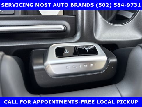 New 2026 Ford Expedition Active AWD/4WD image 30