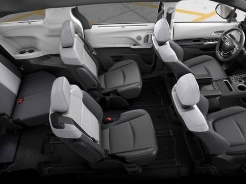 New 2026 Toyota Sienna XSE AWD/4WD image 22