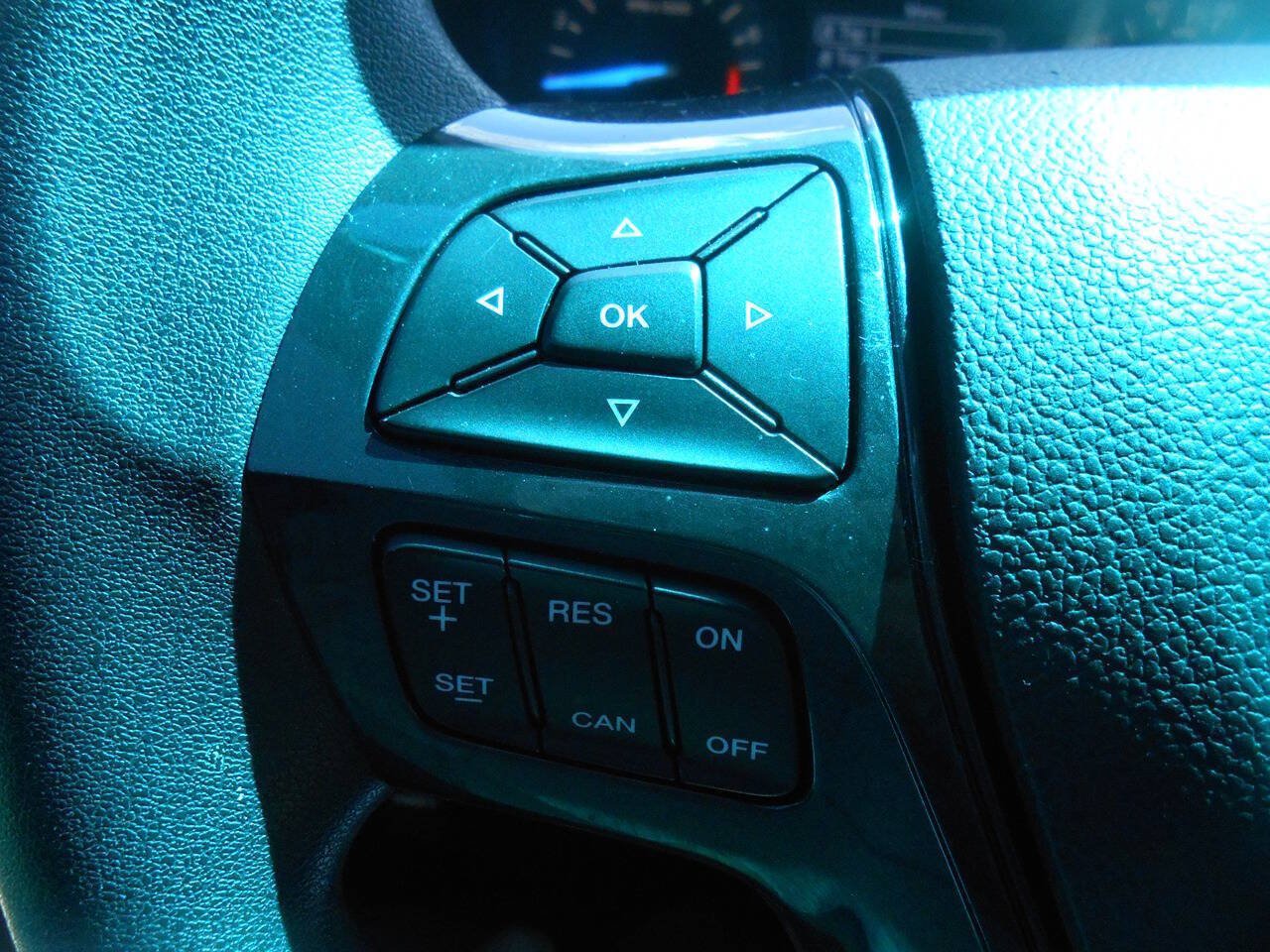 Used 2017 Ford Explorer 4WD image 16